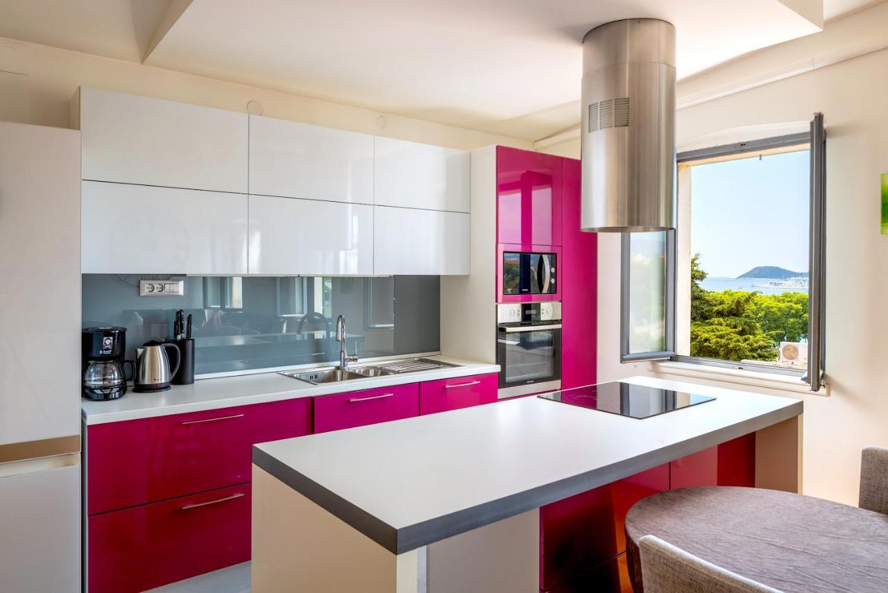 Luxury Apartment Olavia Rooftop Terrace & Seaview Split Exteriör bild