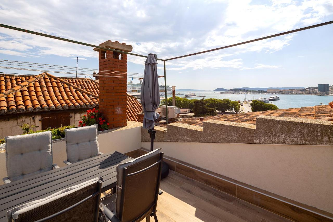 Luxury Apartment Olavia Rooftop Terrace & Seaview Split Exteriör bild