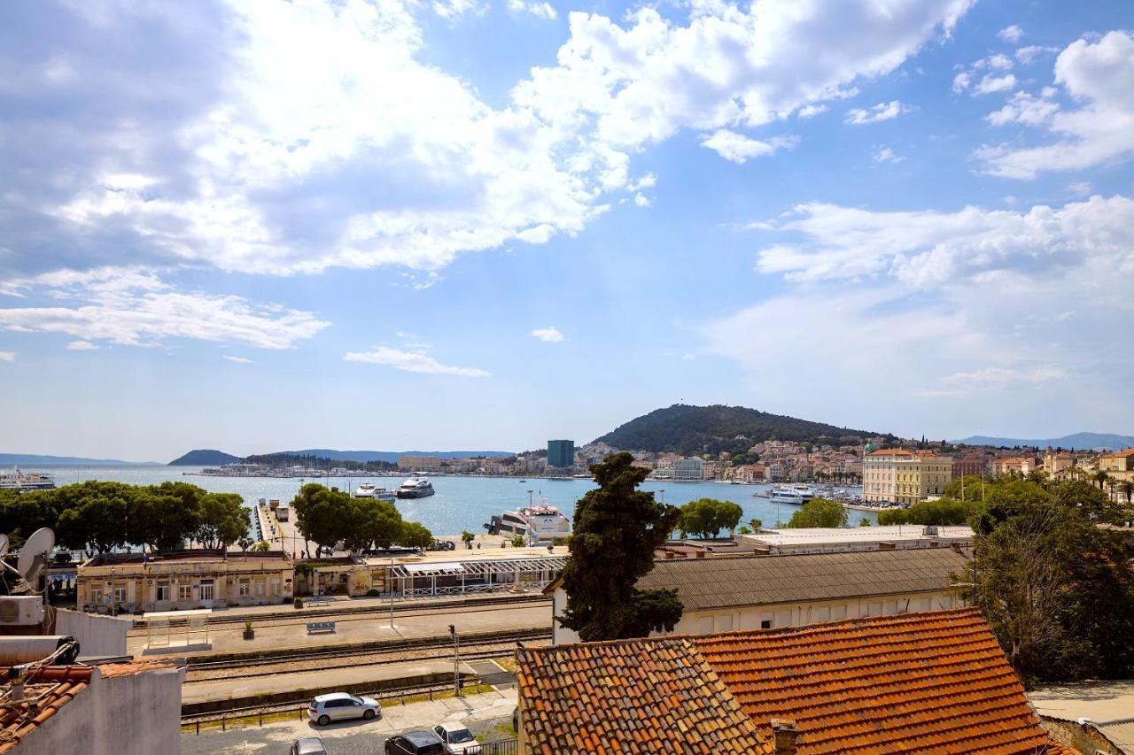 Luxury Apartment Olavia Rooftop Terrace & Seaview Split Exteriör bild